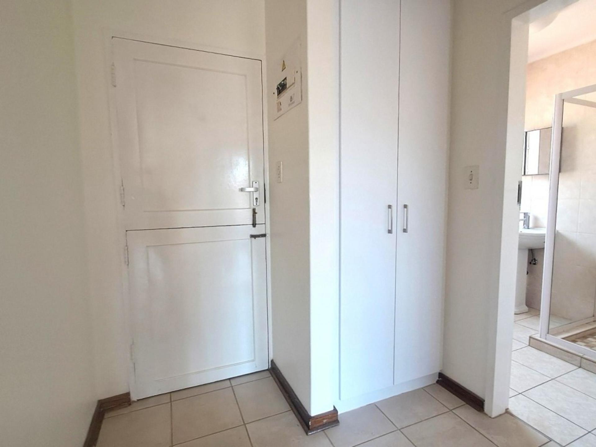  of property in Wilropark