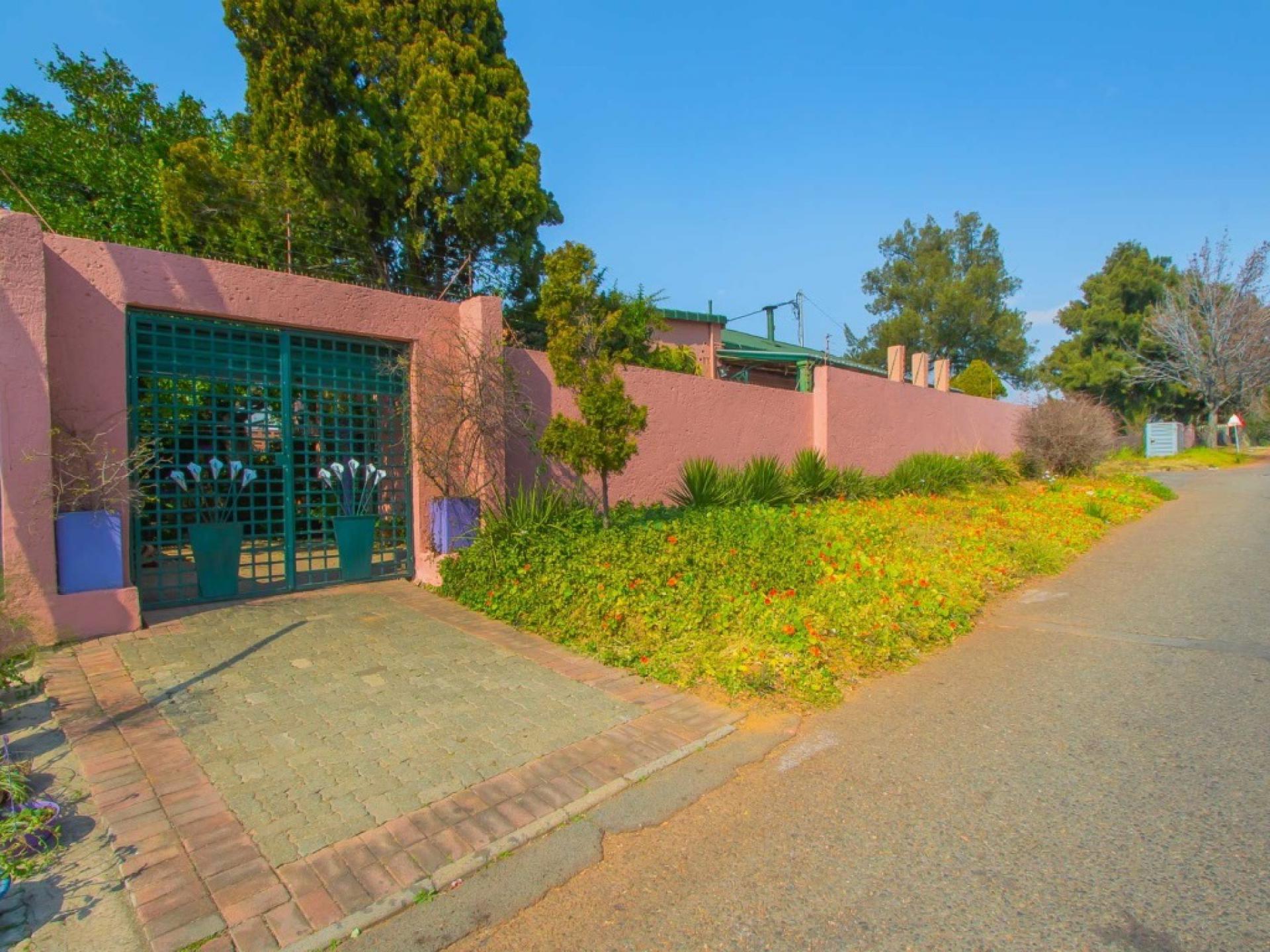  of property in Westdene (JHB)