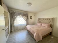  of property in Moffat View