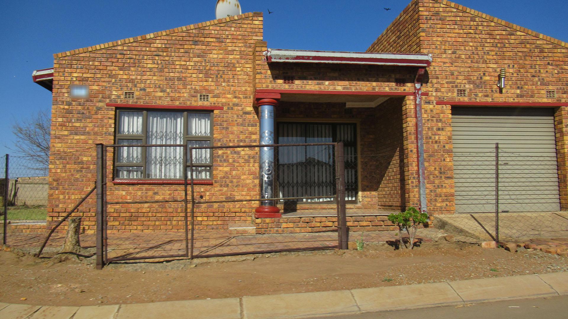 Front View of property in Tsakane