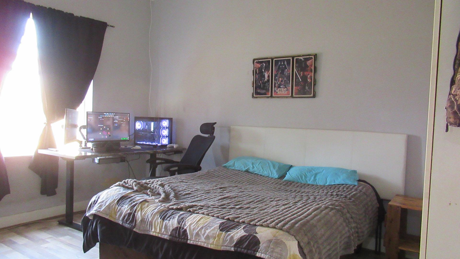 Bed Room 3 - 15 square meters of property in Brakpan