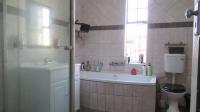 Bathroom 1 - 8 square meters of property in Brakpan