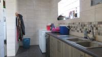 Kitchen - 32 square meters of property in Brakpan