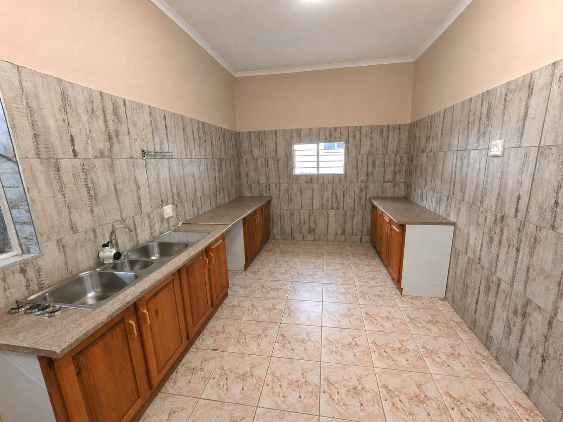  of property in Sinoville