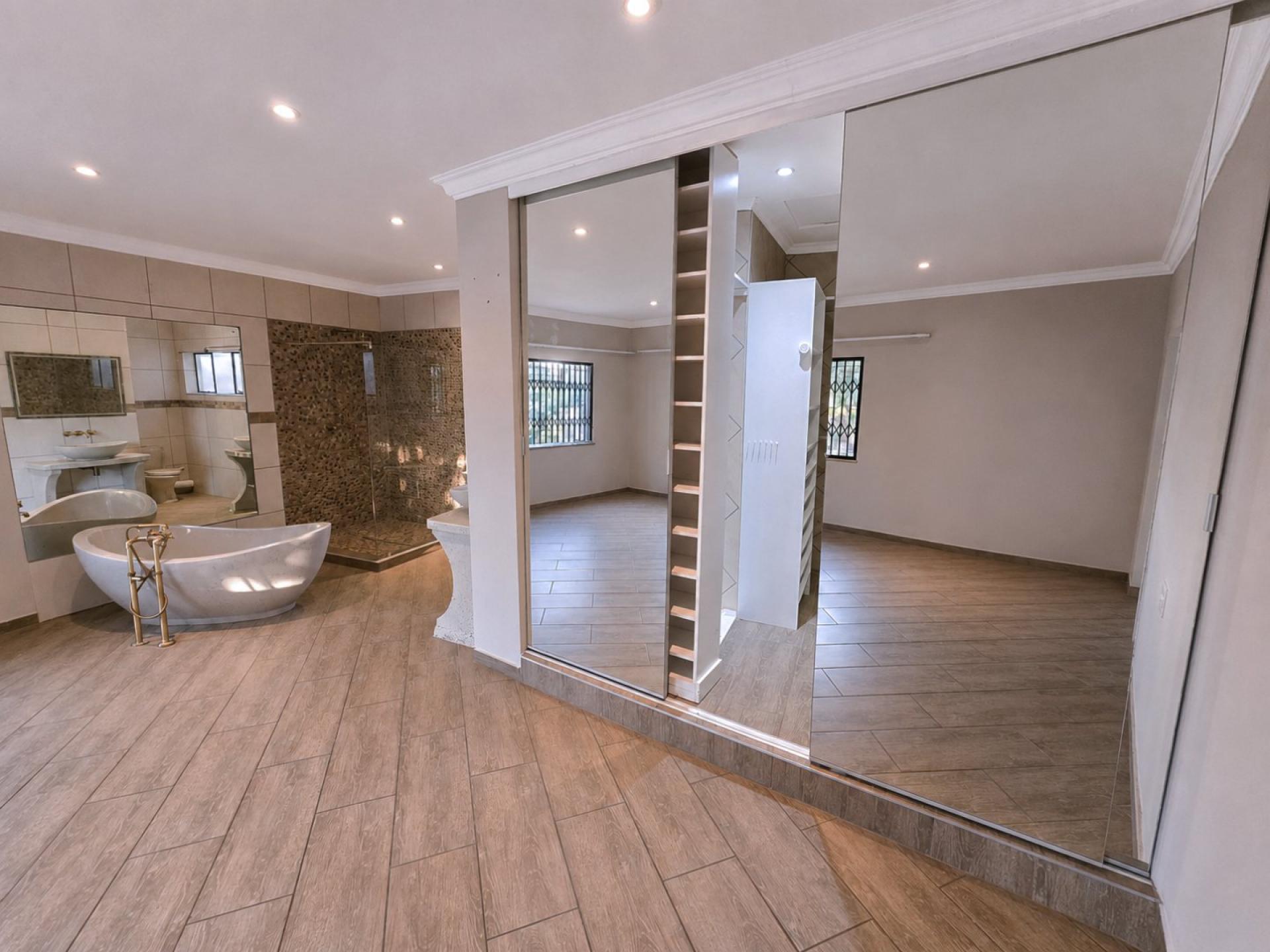  of property in Sinoville