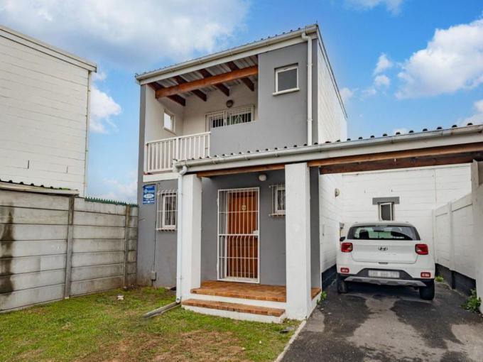 2 Bedroom Duplex for Sale For Sale in Ruyterwacht - MR719481