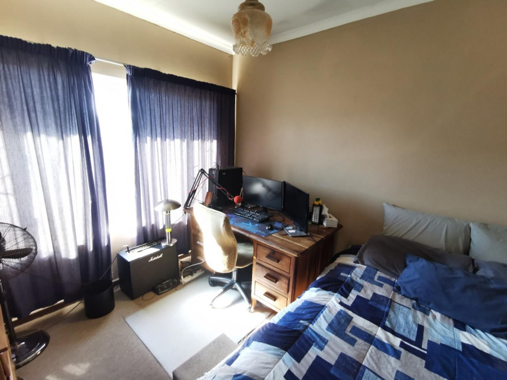  of property in Theresapark