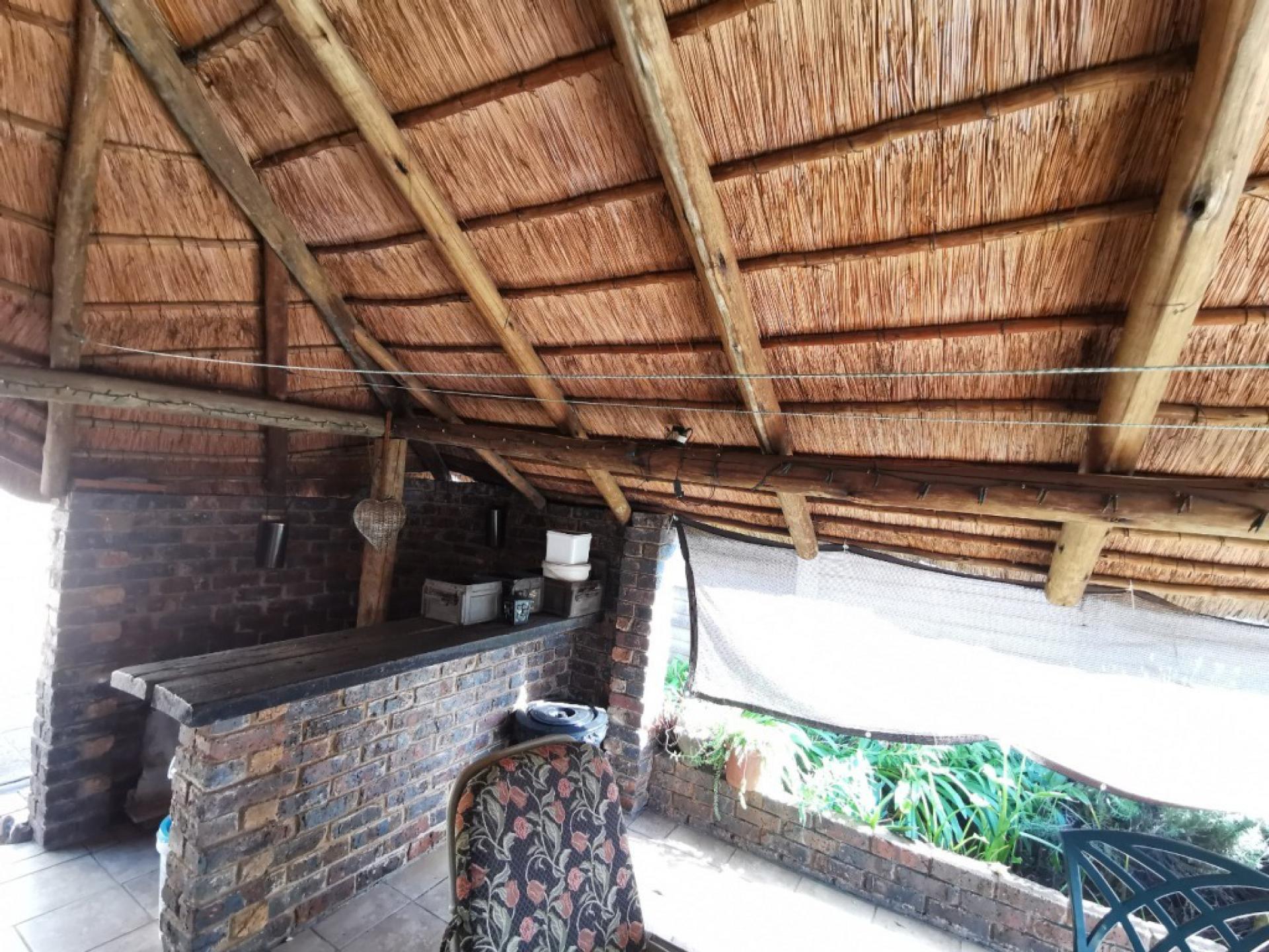  of property in Theresapark