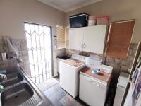  of property in Theresapark