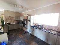  of property in Theresapark