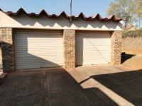  of property in Theresapark
