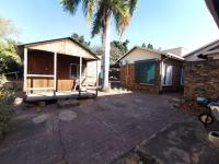  of property in Theresapark