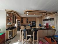  of property in Brackendowns