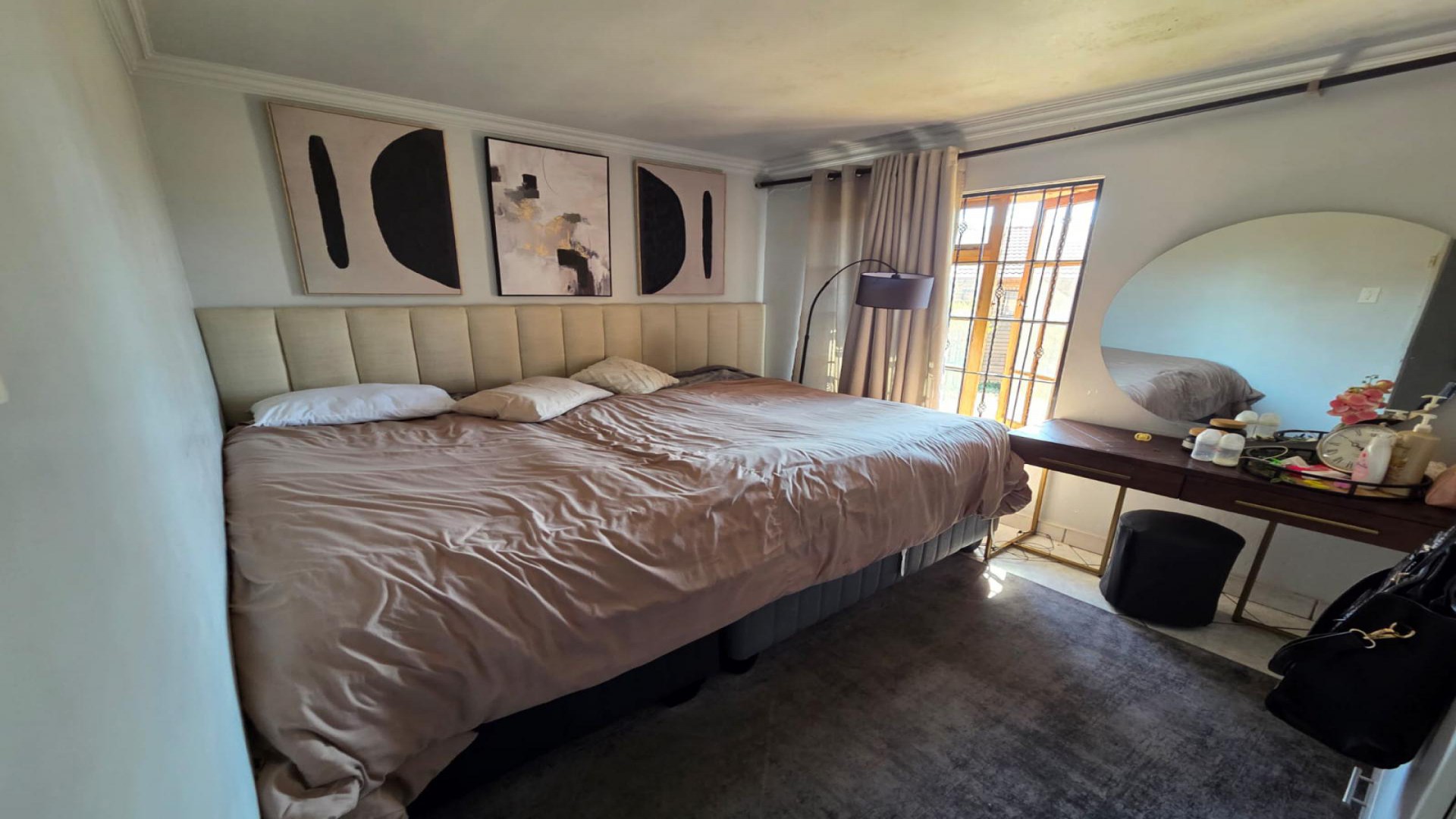Bed Room 2 of property in Heuweloord
