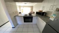 Kitchen of property in Vorna Valley