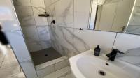 Bathroom 1 of property in Vorna Valley