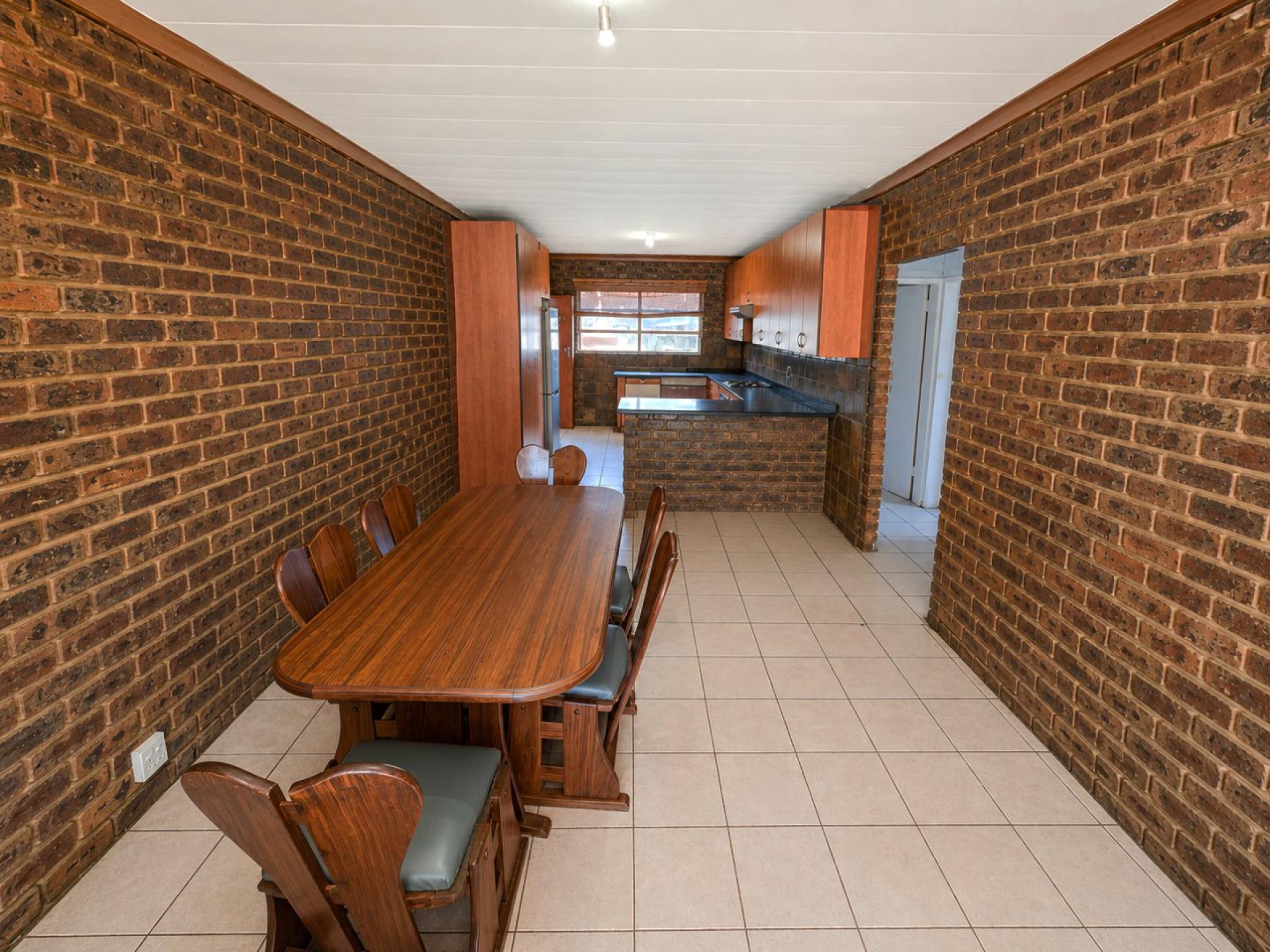  of property in Wolmer
