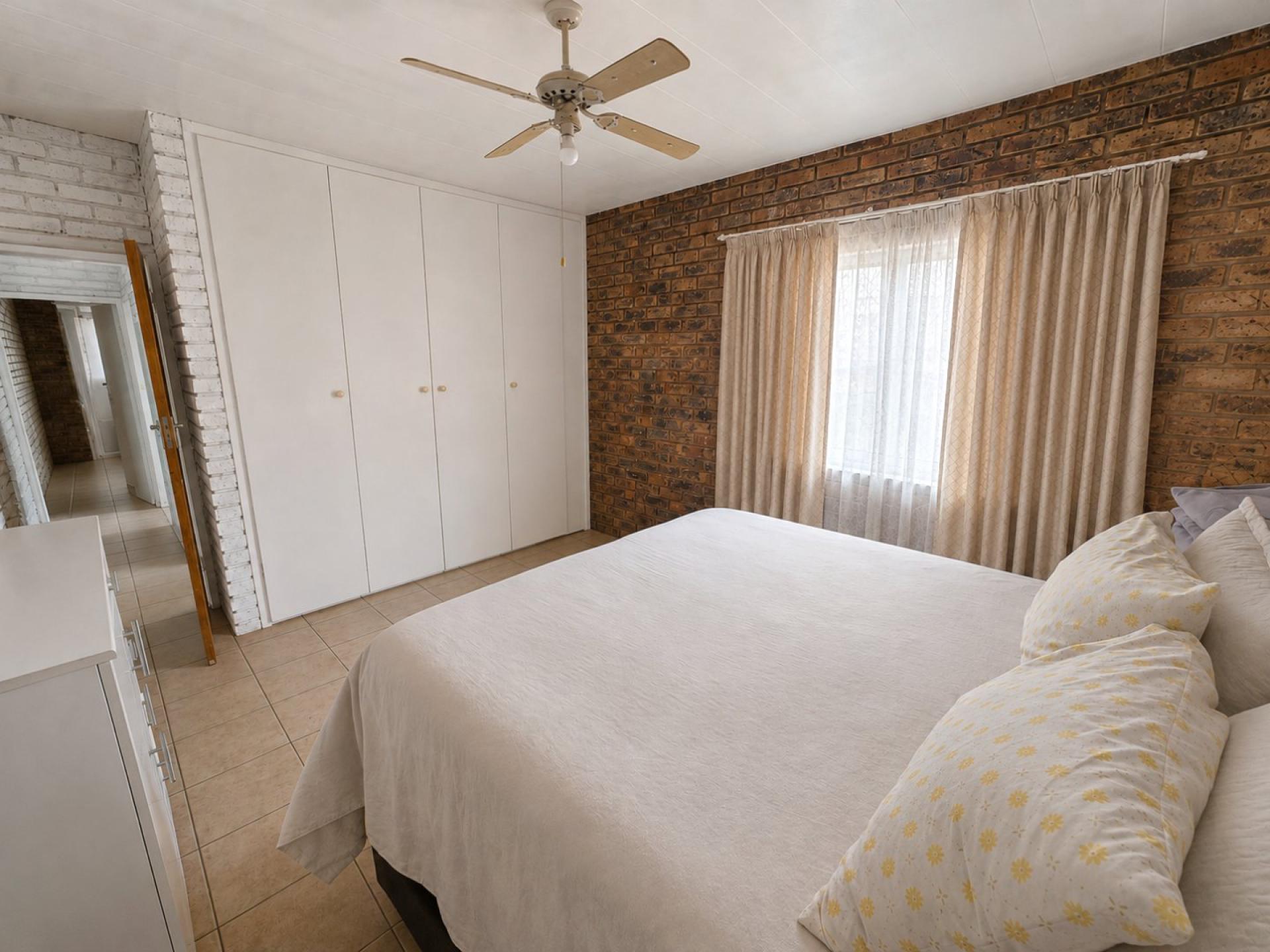  of property in Wolmer