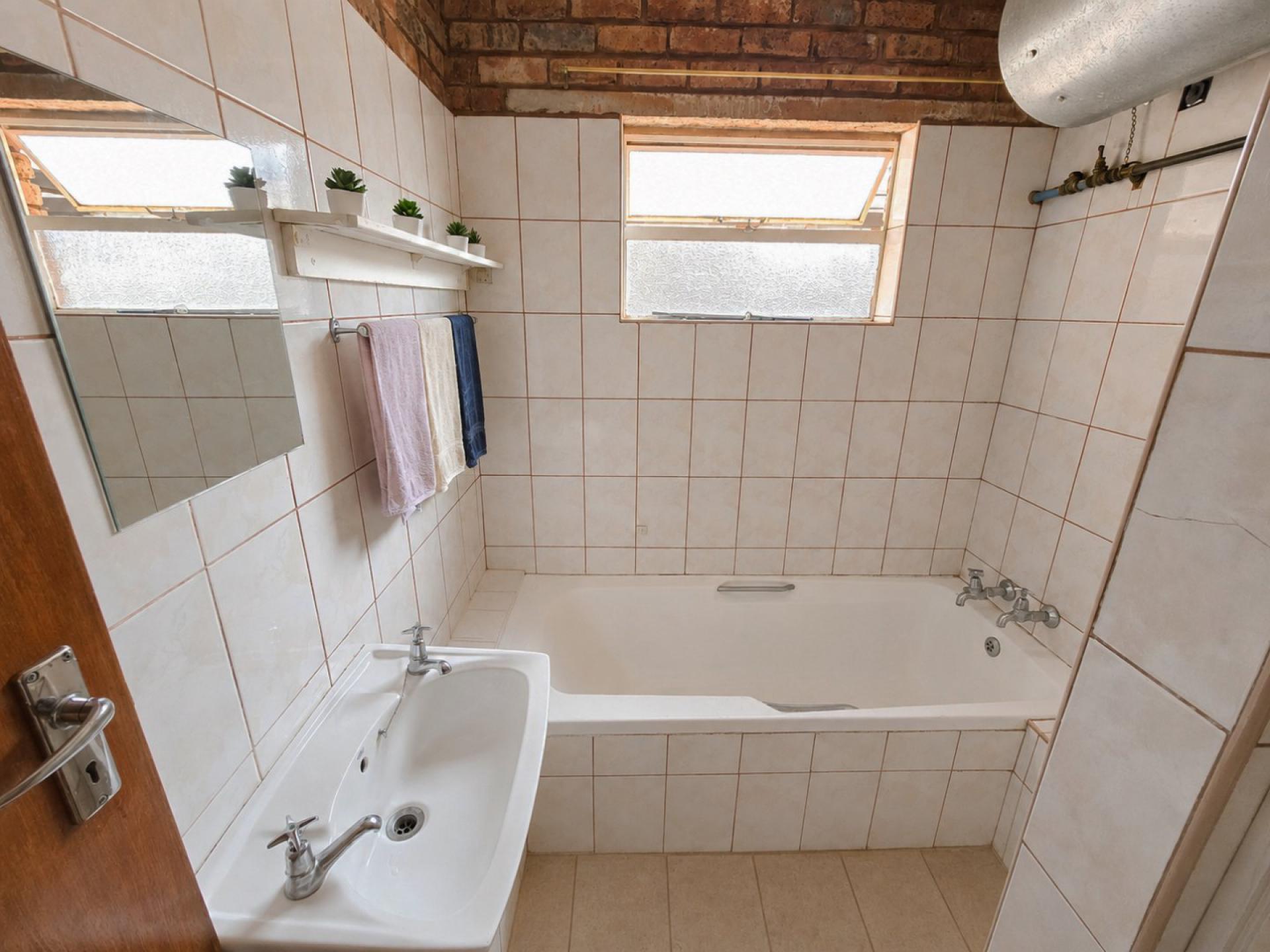  of property in Wolmer