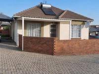 2 Bedroom 2 Bathroom Simplex for Sale for sale in The Reeds