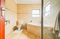  of property in Greenstone Hill