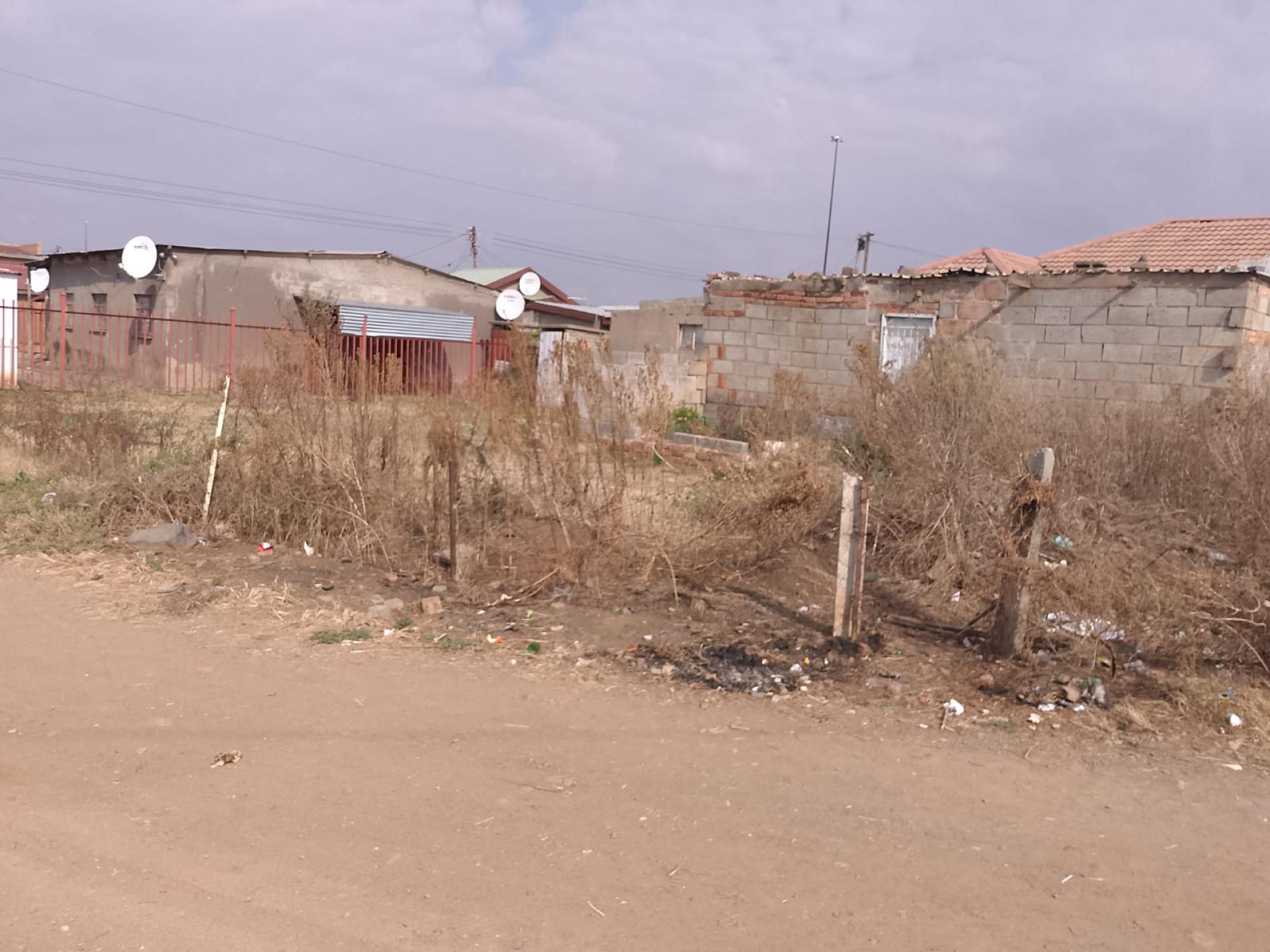  of property in Rocklands