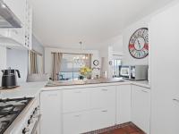  of property in Bloubergstrand