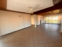  of property in Glenvista