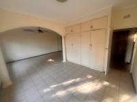  of property in Glenvista