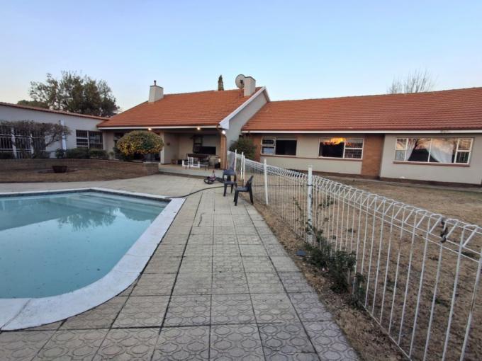 4 Bedroom House for Sale For Sale in Nigel - MR719616