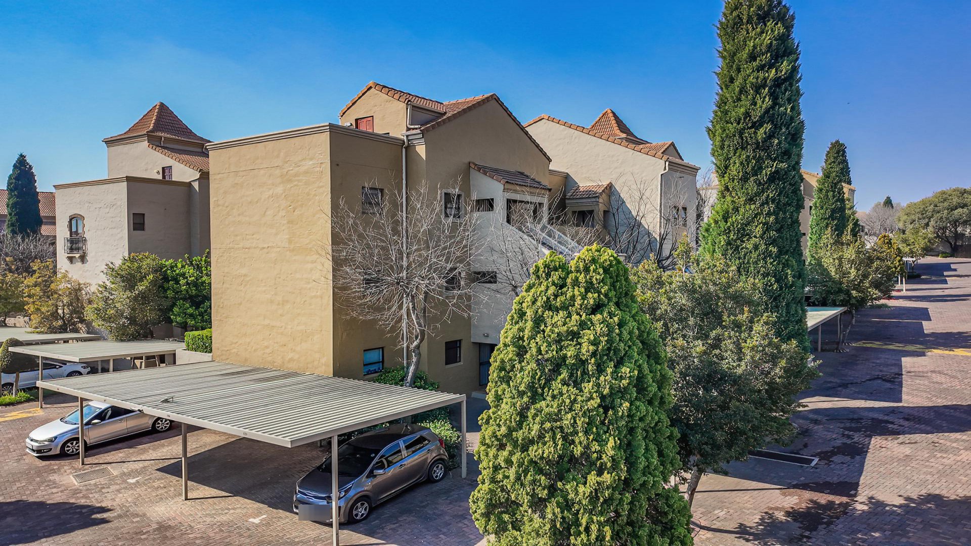 Carport  of property in Lone Hill