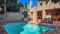 Swimming Pool of property in Lone Hill