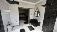 Bathroom 1 of property in Modder East