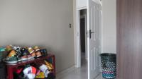 Bed Room 1 - 9 square meters of property in Modder East