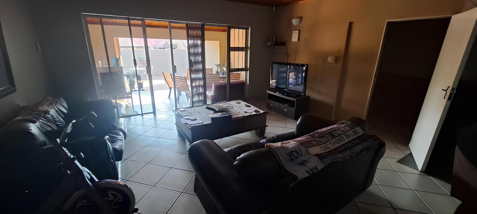  of property in Rooihuiskraal