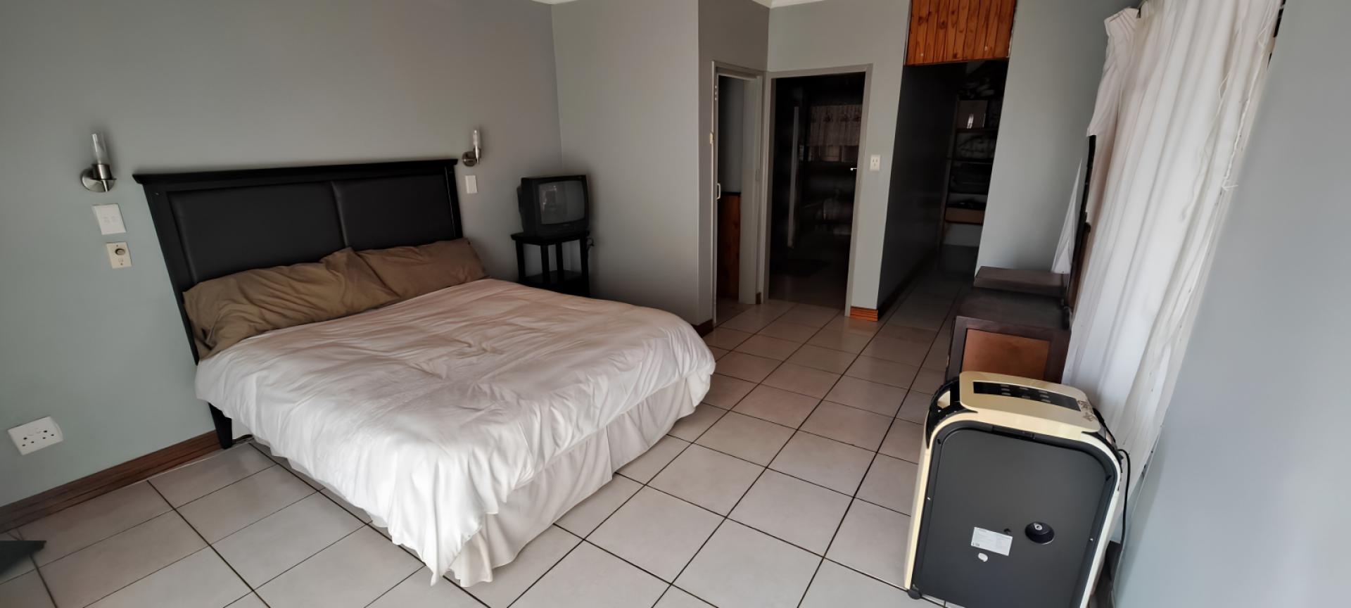  of property in Rooihuiskraal