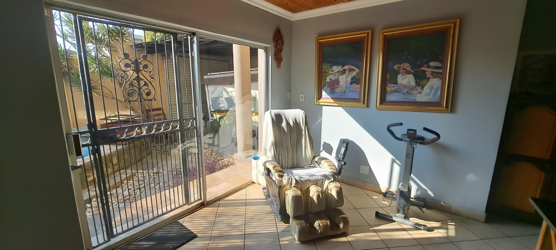  of property in Rooihuiskraal