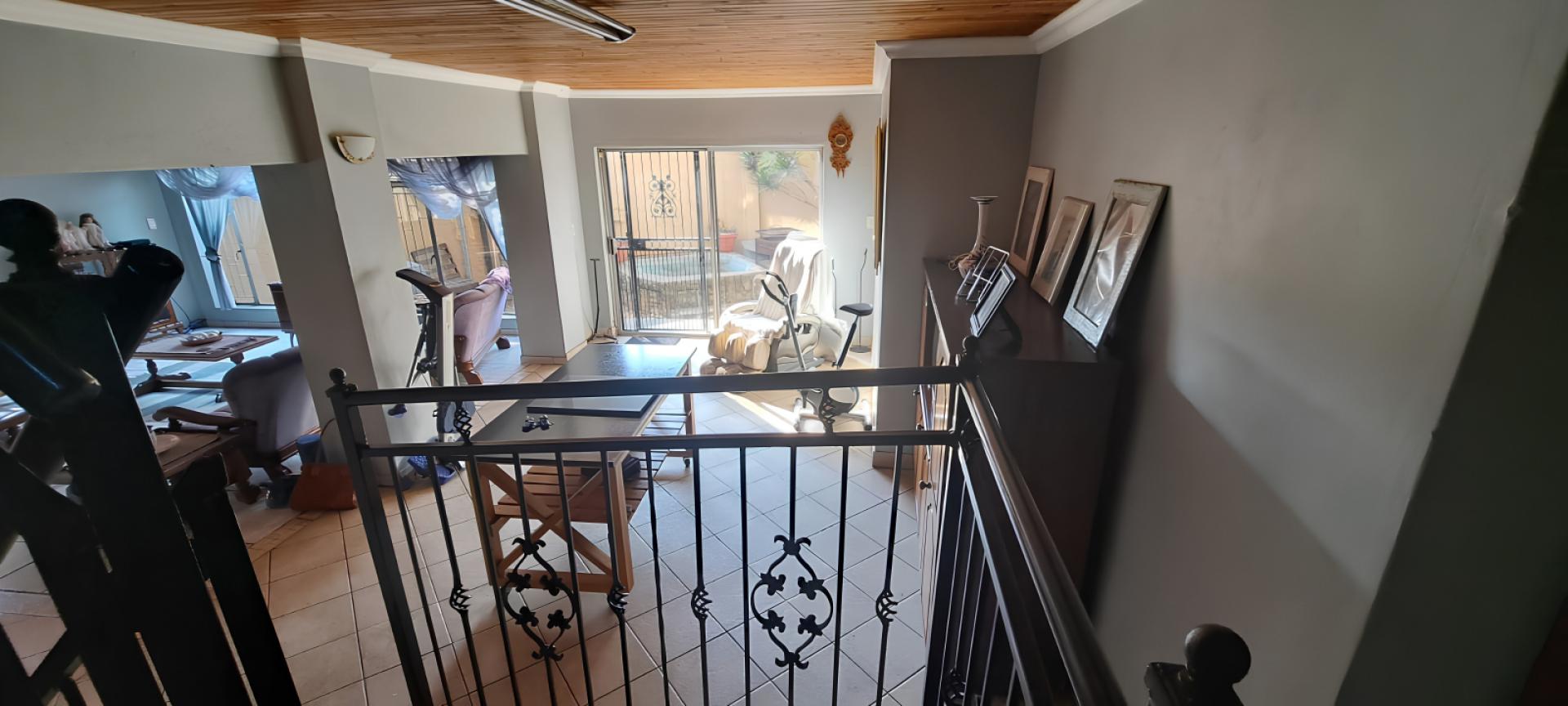  of property in Rooihuiskraal