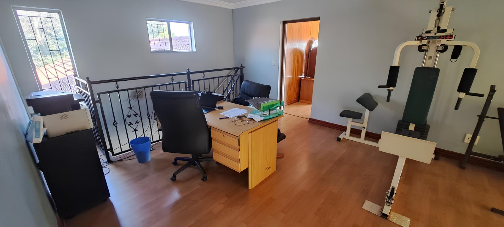  of property in Rooihuiskraal