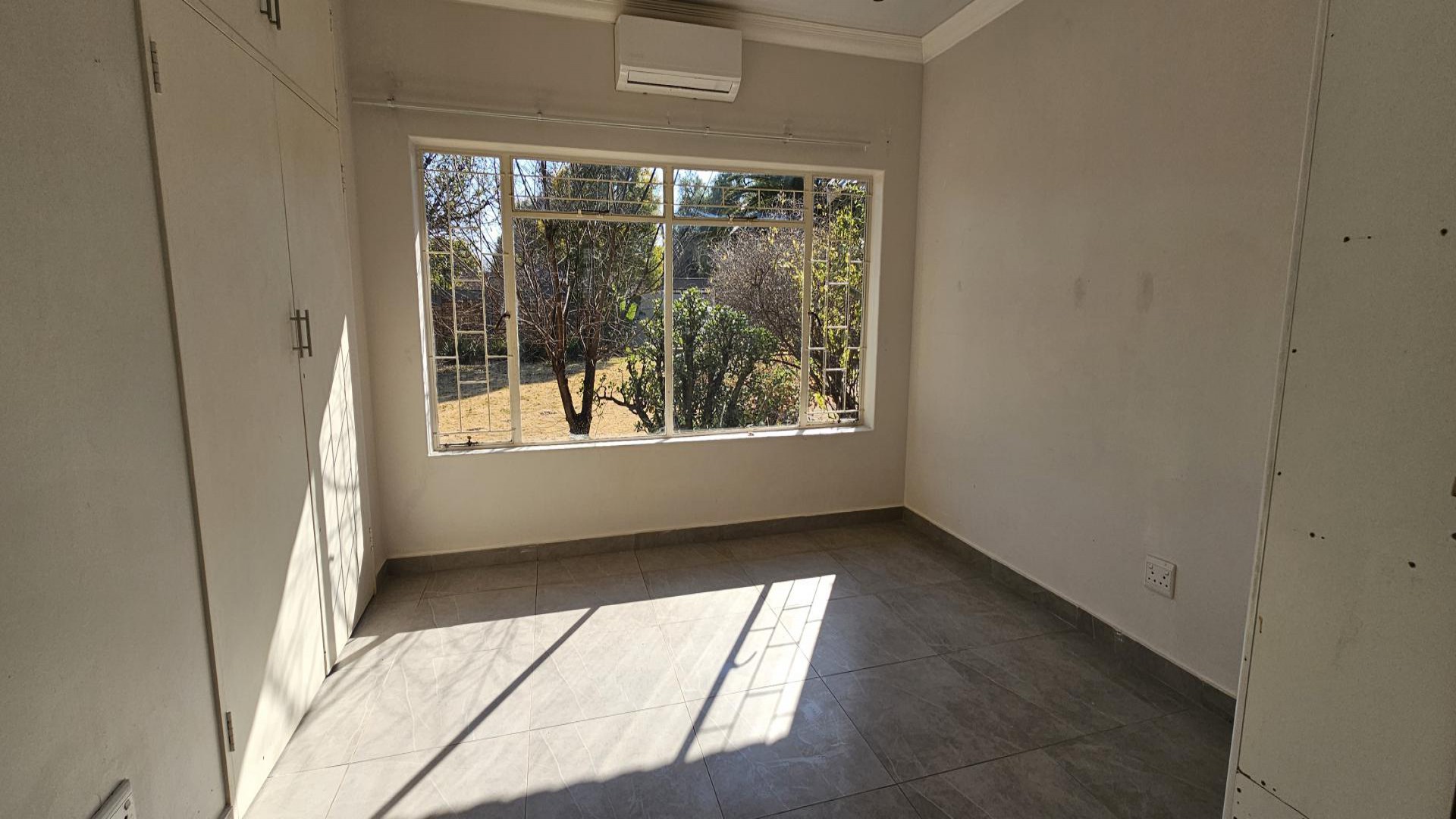 Bed Room 2 of property in Flamwood