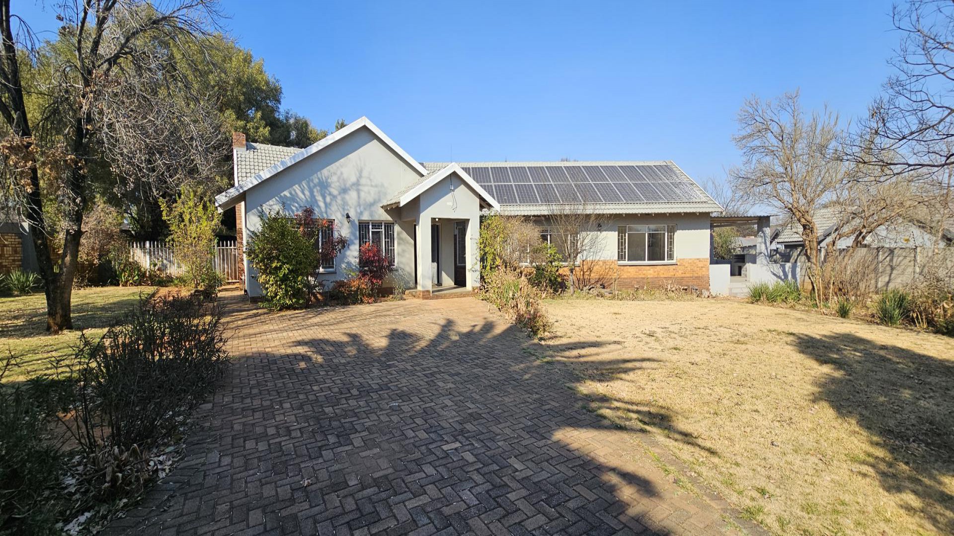 Front View of property in Flamwood