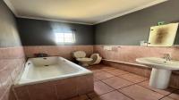 Bathroom 1 of property in Pietermaritzburg (KZN)