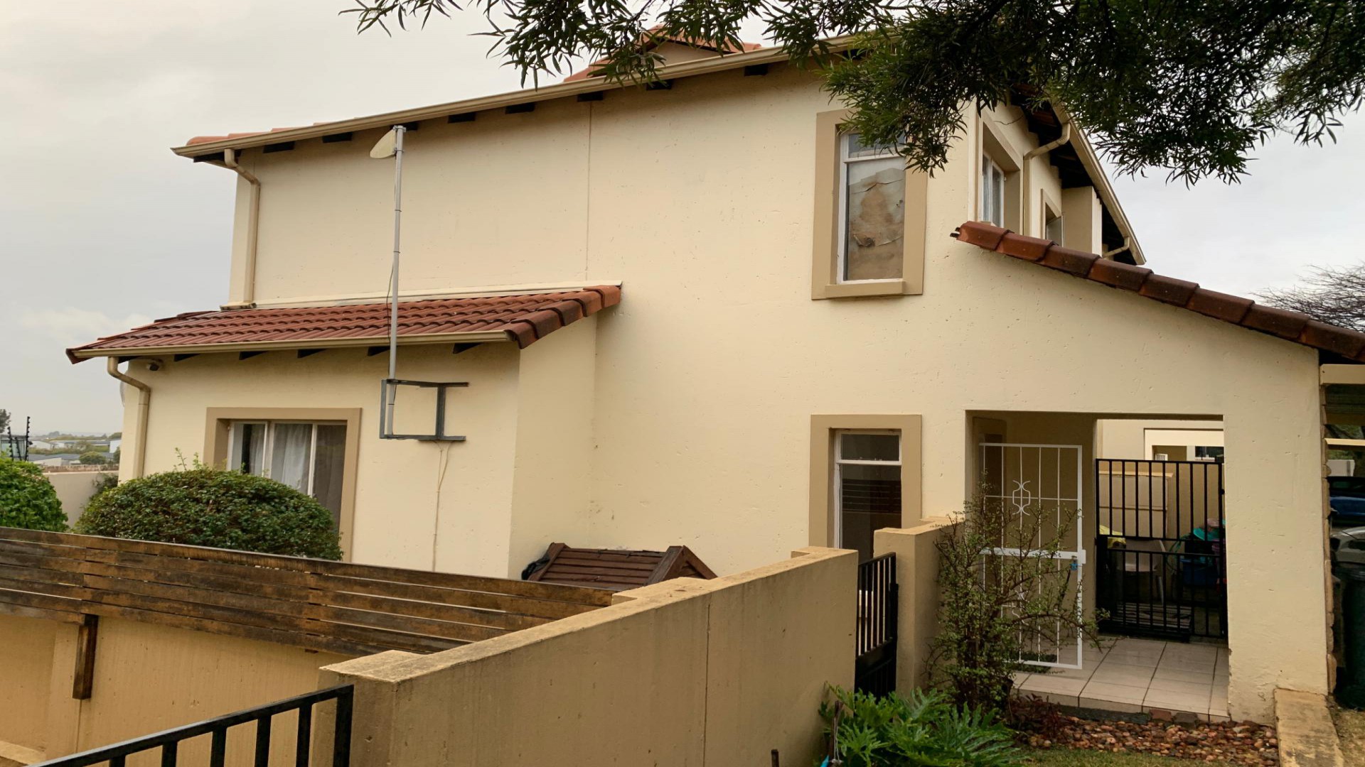 Front View of property in Zandspruit