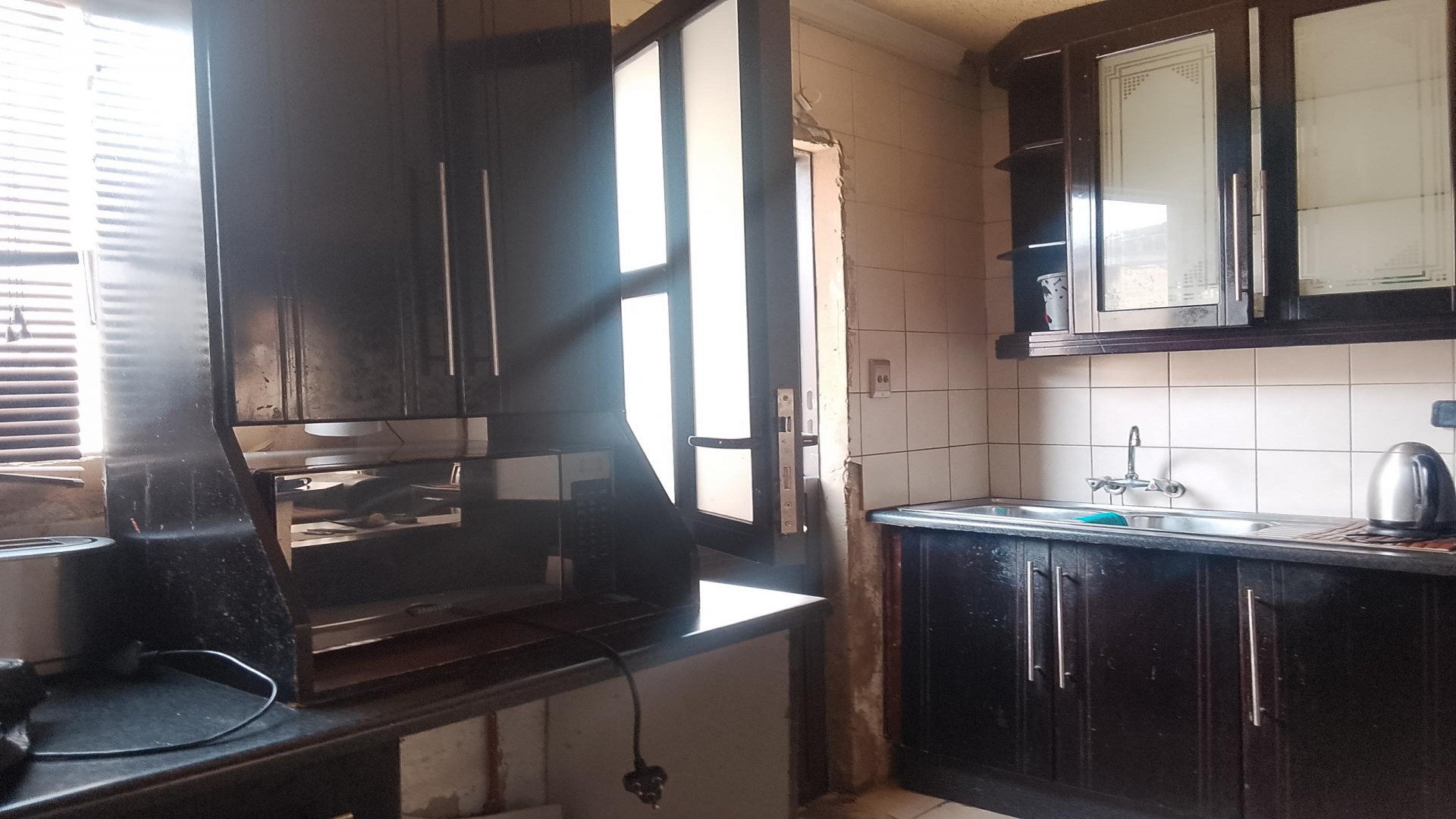 Kitchen - 12 square meters of property in Klipfontein View
