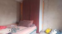 Bed Room 2 - 11 square meters of property in Klipfontein View