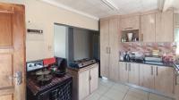 Kitchen - 12 square meters of property in Jan Niemand Park
