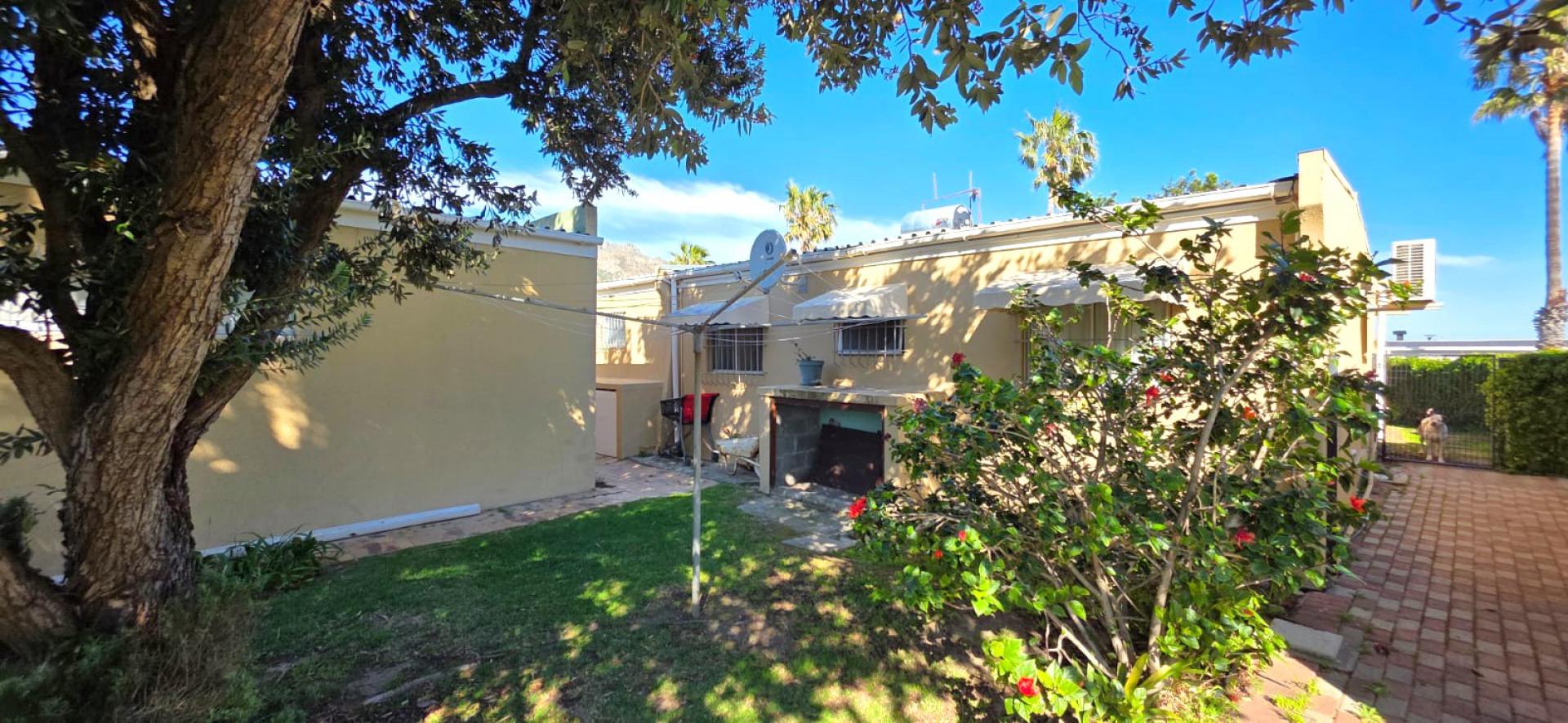  of property in Gordons Bay