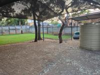  of property in Geelhoutpark