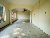 of property in Glenvista