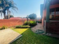  of property in Glenvista
